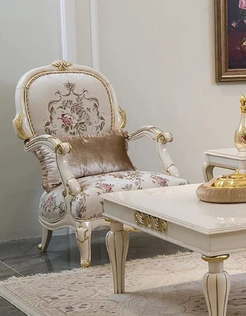 Casa Padrino Luxus Barock Wohnzimmer Set Creme / Rosa / Weiß / Gold - 2 Sofas & 2 Sessel & 1 Couchtisch - Handgefertigte Wohnzimmer Möbel im Barockstil - Edel & Prunkvoll