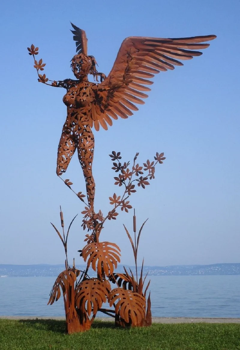 Casa Padrino Luxus Deko Skulptur Engel Rost 200 x 145 x H. 370 cm - Riesige Stahl Skulptur - Riesige Garten Deko Figur - Garten Skulpturen - Metall Skulpturen