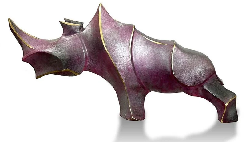 Casa Padrino Luxus Designer Deko Bronze Skulptur Nashorn Lila Metallic / Schwarz / Gold 53 x 18 x H. 27 cm - Abstrakte Bronze Deko Figur - Schreibtisch Deko - Luxus Qualität - Made in Italy