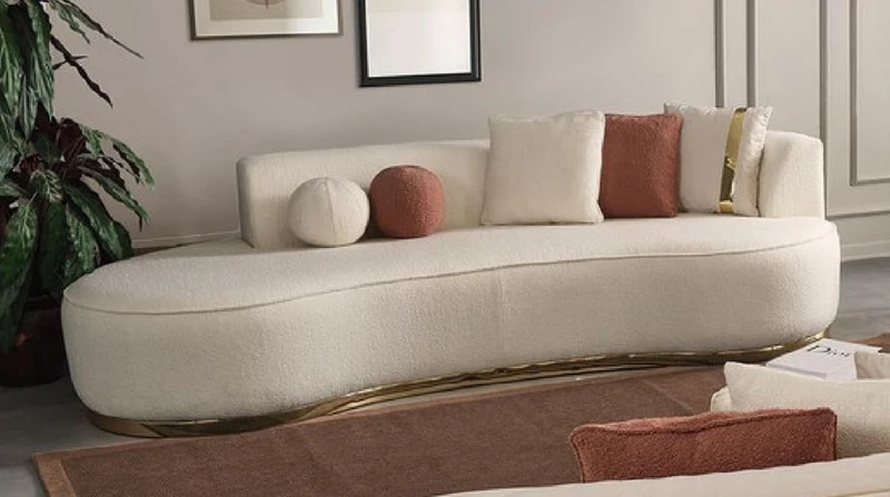 Casa Padrino Luxus Wohnzimmer Set Creme / Gold - 2 Luxus Sofas & 1 Luxus Drehsessel & 1 Luxus Hocker - Wohnzimmer Möbel - Luxus Möbel - Luxus Einrichtung - Wohnzimmer Einrichtung