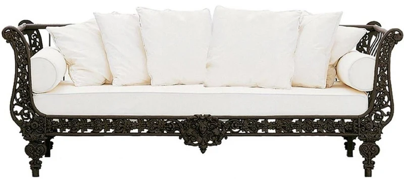 Casa Padrino Luxus Barock Schmiedeeisen Möbel Set Dunkelbraun / Weiß - 2 Luxus Sofas & 1 Luxus Couchtisch - Wohnzimmer Möbel - Garten Möbel - Hotel Möbel - Luxus Barock Möbel