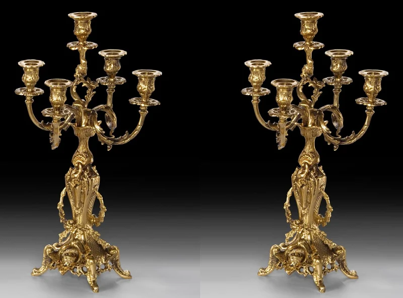 Casa Padrino Luxus Barock Kerzenhalter Set Gold Ø 28 x H. 47 cm - Handgefertigte Barockstil Bronze Kerzenständer - Barock Deko Accessoires - Barock Interior - Barock Möbel - Edel & Prunkvoll