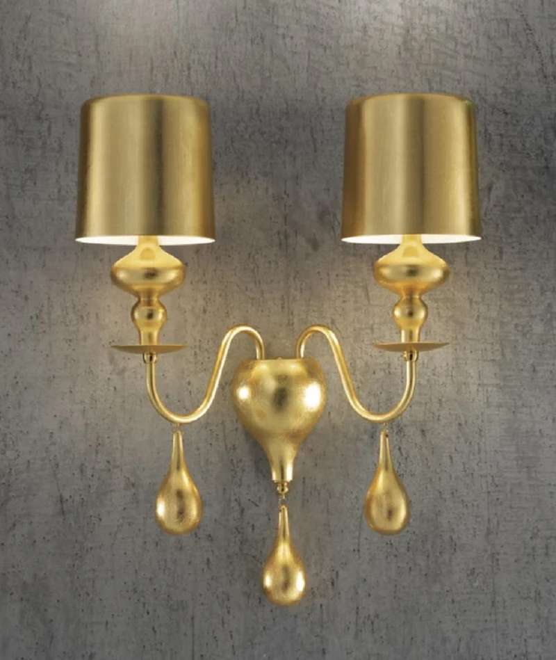 Casa Padrino Luxus Art Deco Doppel Wandleuchte Gold 40 x 18 x H. 55 cm - Elegante Wandlampe mit Aluminium Lampenschirmen - Luxus Wandleuchten - Luxus Qualität - Made in Italy