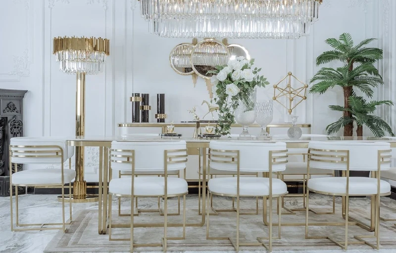 Casa Padrino Luxus Esszimmer Stuhl Set mit Armlehnen Weiß / Gold 58 x 51 x H. 76 cm - Küchen Stühle 8er Set - Esszimmer Möbel - Restaurant Möbel - Luxus Möbel - Luxus Einrichtung