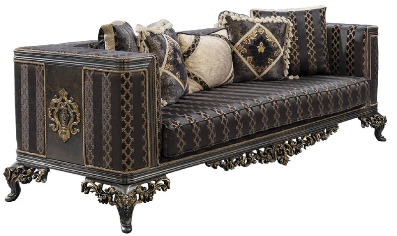 Casa Padrino Luxus Barock Sofa Lila / Grau / Gold - Barockstil Wohnzimmer Sofa mit elegantem Muster - Luxus Wohnzimmer Möbel im Barockstil - Barock Einrichtung - Barock Möbel