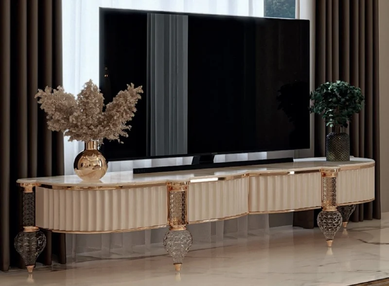 Casa Padrino Luxus Art Deco TV Schrank Weiß / Grau / Gold 180 x 60 x H. 56 cm - Massivholz Sideboard mit edler Kunstmarmor Platte - Art Deco Wohnzimmer Möbel - Luxus Wohnzimmer Möbel