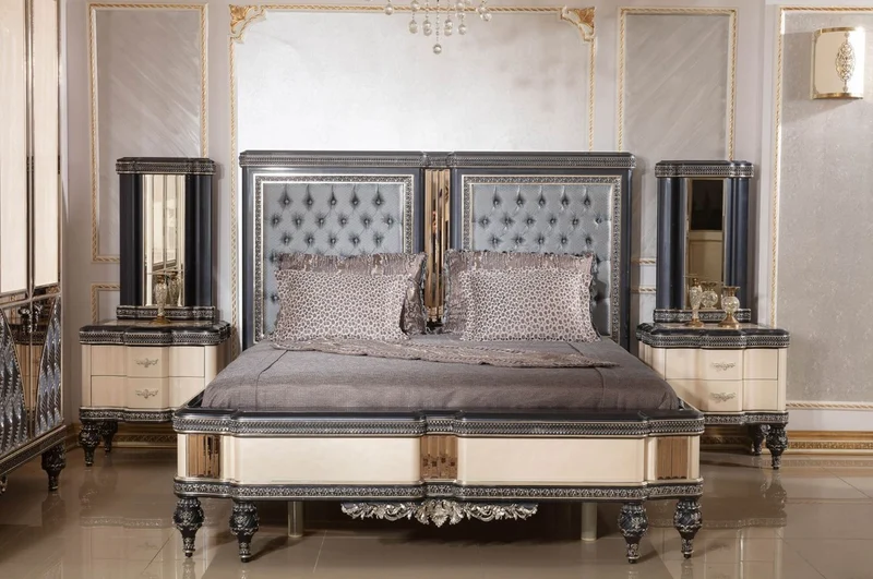 Casa Padrino Luxus Barock Doppelbett Hellblau / Beige / Schwarz / Gold - Prunkvolles Massivholz Bett - Luxus Schlafzimmer Möbel im Barockstil - Barock Schlafzimmer Möbel