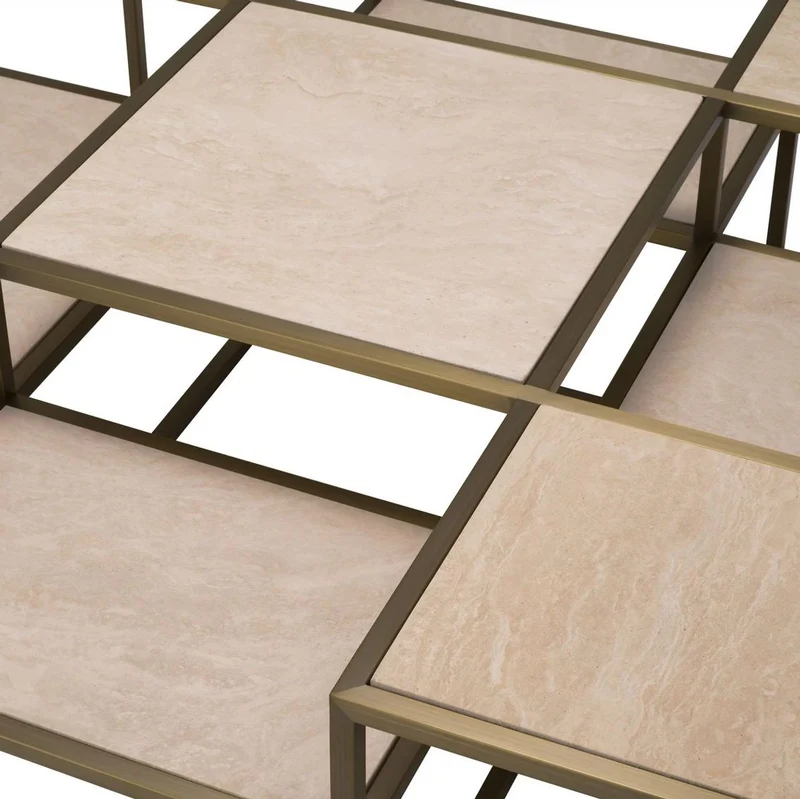 Casa Padrino Luxus Couchtisch Messing / Beige 120 x 120 x H. 41,5 cm - Quadratischer Edelstahl Wohnzimmertisch mit Travertin Tischplatten - Wohnzimmer Möbel - Luxus Möbel - Luxus Einrichtung