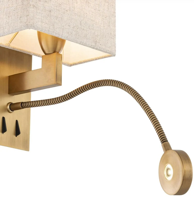 Casa Padrino Luxus Wandleuchte Antik Messing / Beige 19 x 17 x H. 32 cm - Wandlampe mit schwenbarer LED Leseleuchte - Hotel Leuchten - Luxus Leuchten - Luxus Wandleuchten - Luxus Qualität