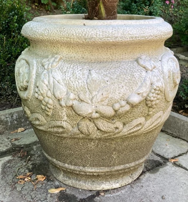 Casa Padrino Barock Garten Deko Blumentopf Weiß Ø 59 x H. 66 cm - Prunkvoller Pflanzentopf im Barockstil - Barock Garten & Terrassen Deko Accessoires