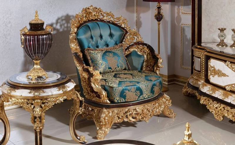 Casa Padrino Luxus Barock Sessel Blau / Beige / Braun / Gold - Prunkvoller Wohnzimmer Sessel mit elegantem Muster - Barock Wohnzimmer Möbel - Edel & Prunkvoll