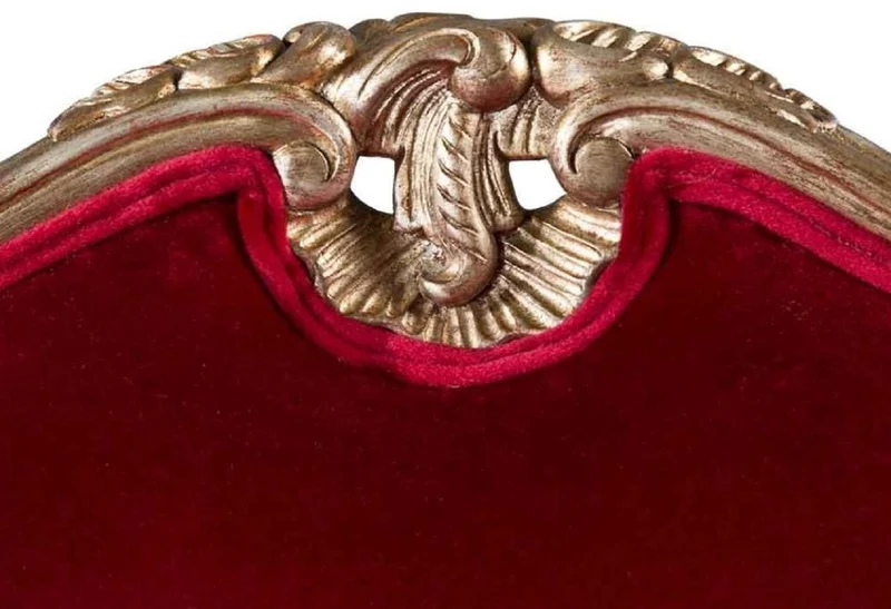 Casa Padrino Luxus Barock Sessel Rot / Antik Gold - Prunkvoller Antik Stil Wohnzimmer Sessel - Barock Wohnzimmer Möbel - Edel & Prunkvoll
