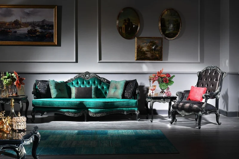 Casa Padrino Luxus Barock Wohnzimmer Set Grün / Schwarz / Gold - 2 Sofas & 2 Sessel & 1 Couchtisch & 2 Beistelltische - Prunkvolle Barock Möbel - Luxus Qualität