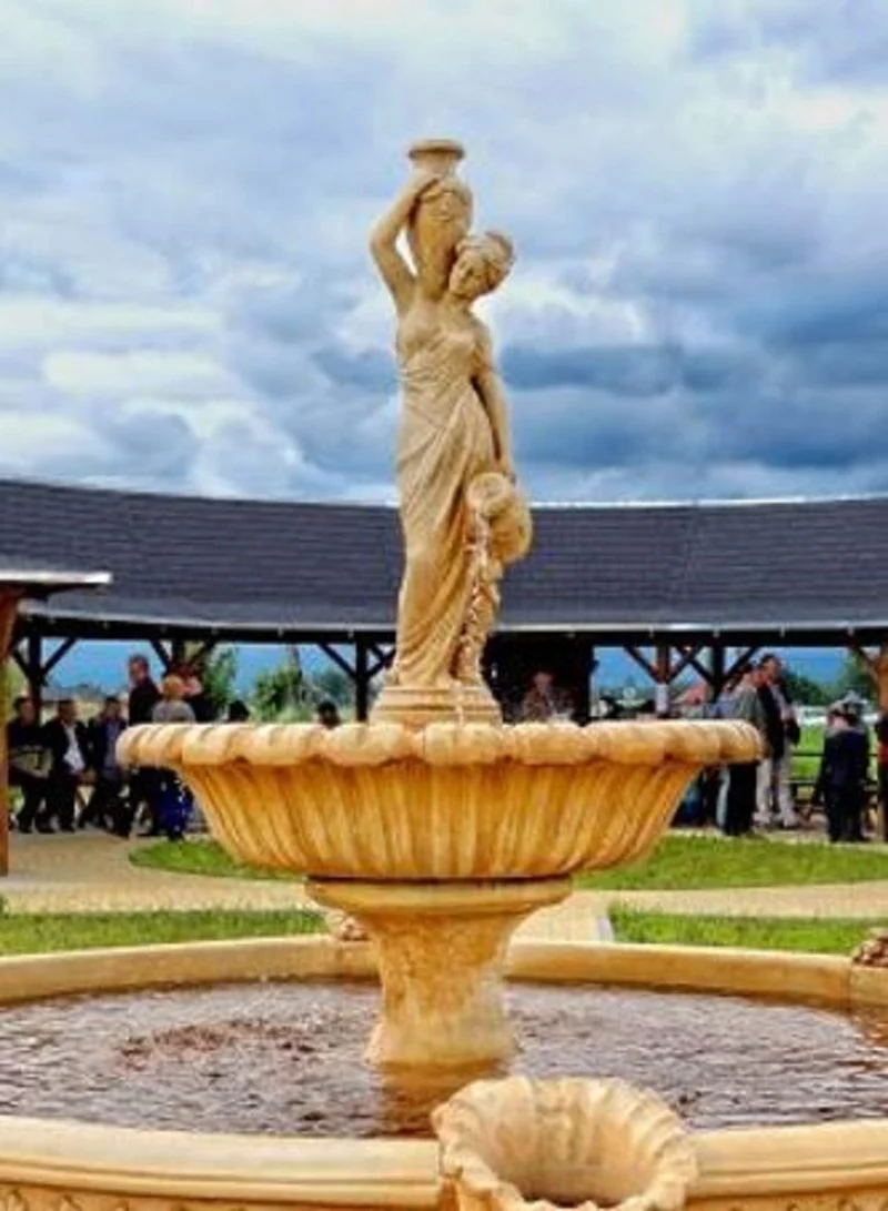 Casa Padrino Jugendstil Springbrunnen Dame mit Krügen Beige Ø 153 x H. 251 cm - Prunkvoller Gartenbrunnen - Gartendeko Brunnen - Barock & Jugendstil Garten Deko Accessoires