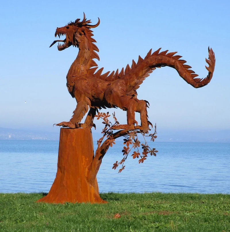 Casa Padrino Luxus Gartendeko Skulptur Drache Rostfarben 290 x 140 x H. 292 cm - Riesige Stahl Deko Figur - Gartenfigur - Hotel Garten Deko