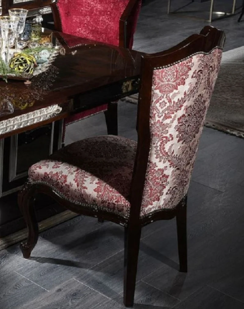 Casa Padrino Luxus Barock Esszimmerstuhl Beige / Bordeauxrot / Dunkelbraun / Silber - Handgefertigter Massivholz Küchenstuhl mit elegantem Muster - Prunkvolle Esszimmer Möbel im Barockstil