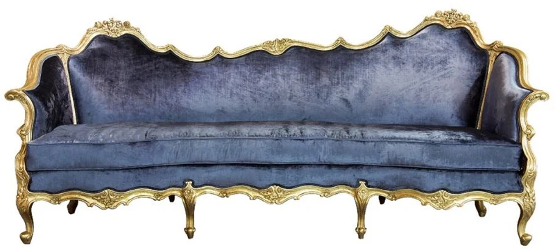 Casa Padrino Luxus Barock Samt Sofa Blau / Gold - Edles Handgefertigtes Wohnzimmer Sofa im Barockstil - Barock Wohnzimmer Möbel - Edel & Prunkvoll