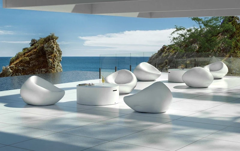 Casa Padrino Designer Gartensessel Matt Weiß 100 x 110 x H. 70 cm - Wetterbeständiger Garten Terrassen Sessel - Hotel Möbel - Luxus Qualität