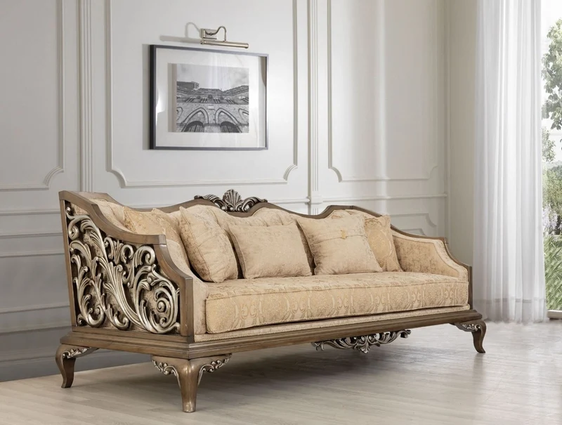 Casa Padrino Luxus Barock Wohnzimmer Set Beige / Gold / Braun / Silber - 2 Sofas & 2 Sessel & 1 Couchtisch - Handgefertigte Barock Wohnzimmer Möbel - Edel & Prunkvoll