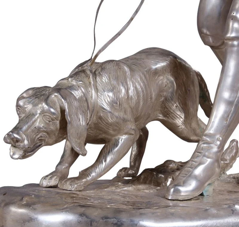 Casa Padrino Luxus Bronzefigur Jäger mit Hund Silber / Schwarz 45 x 28 x H. 61 cm - Bronze Skulptur mit Marmorsockel - Schreibtisch Deko - Wohnzimmer Deko - Luxus Qualität