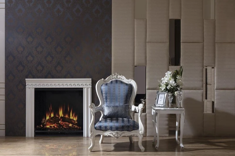 Casa Padrino Luxus Barock Wohnzimmer Sessel mit dekorativem Kissen Blau / Weiß / Silber 80 x 75 x H. 120 cm - Prunkvolle Barock Möbel