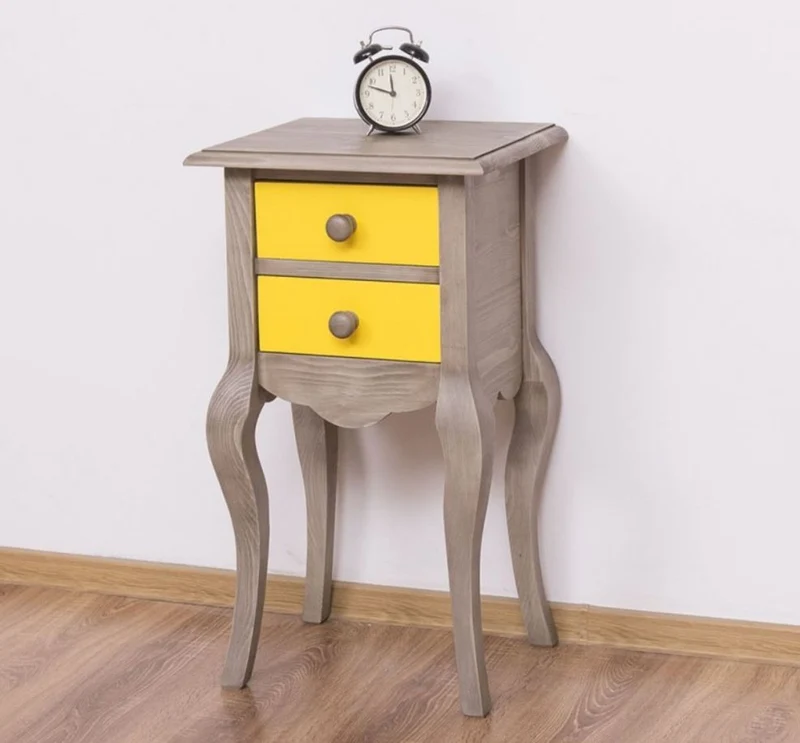 Casa Padrino Landhausstil Beistelltisch Hellgrau / Gelb 40 x 34 x H. 70 cm - Massivholz Nachttisch - Kleine Schlafzimmer Kommode mit 2 Schubladen - Landhausstil Möbel