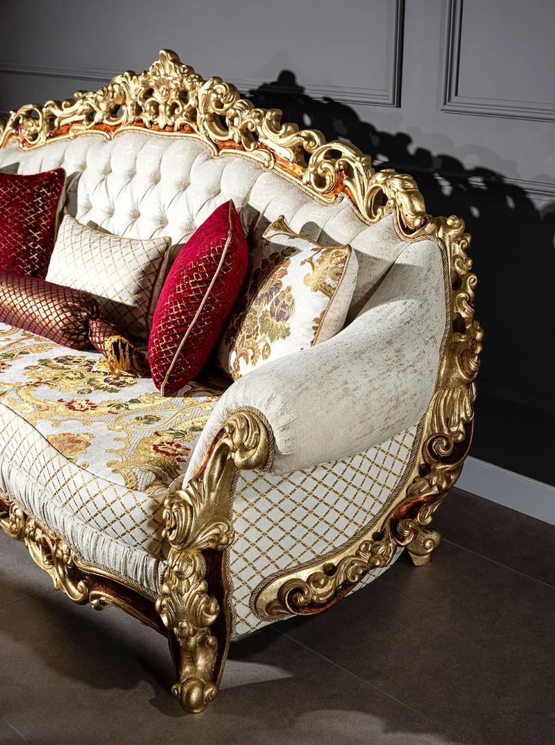Casa Padrino Luxus Barock Sofa Weiß / Gold / Braun / Gold - Prunkvolles Wohnzimmer Sofa mit dekorativen Kissen - Barock Möbel