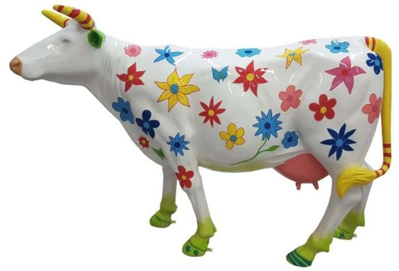 Casa Padrino Designer Gartendeko Skulptur Kuh mit Blumen Design Weiß / Mehrfarbig 210 x 55 x H. 147 cm - Riesige wetterbeständige Dekofigur - Lebensgroße Tierfigur