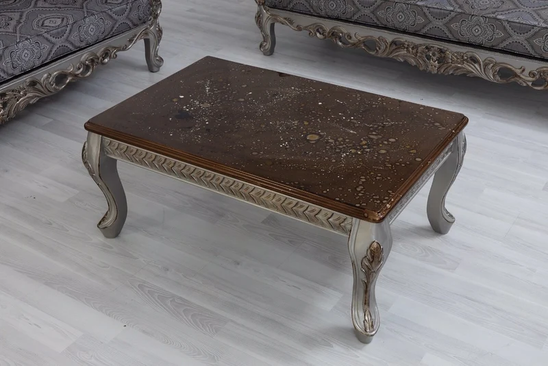 Casa Padrino Luxus Barock Wohnzimmer Set Grau / Blau / Silber / Bronze - 2 Sofas & 2 Sessel & 1 Couchtisch - Prunkvolle Wohnzimmer Möbel im Barockstil