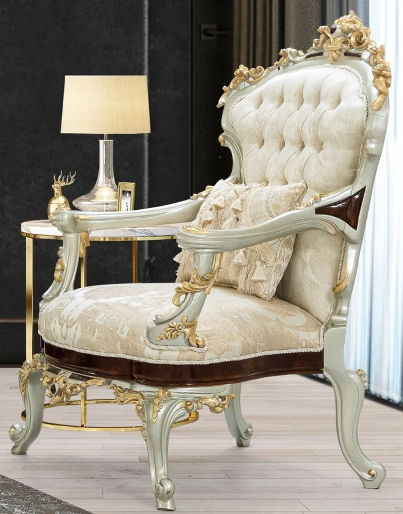 Casa Padrino Luxus Barock Wohnzimmer Set Creme / Beige / Dunkelbraun / Silber / Gold - 2 Sofas & 2 Sessel & 1 Couchtisch - Wohnzimmermöbel im Barockstil - Edel & Prunkvoll