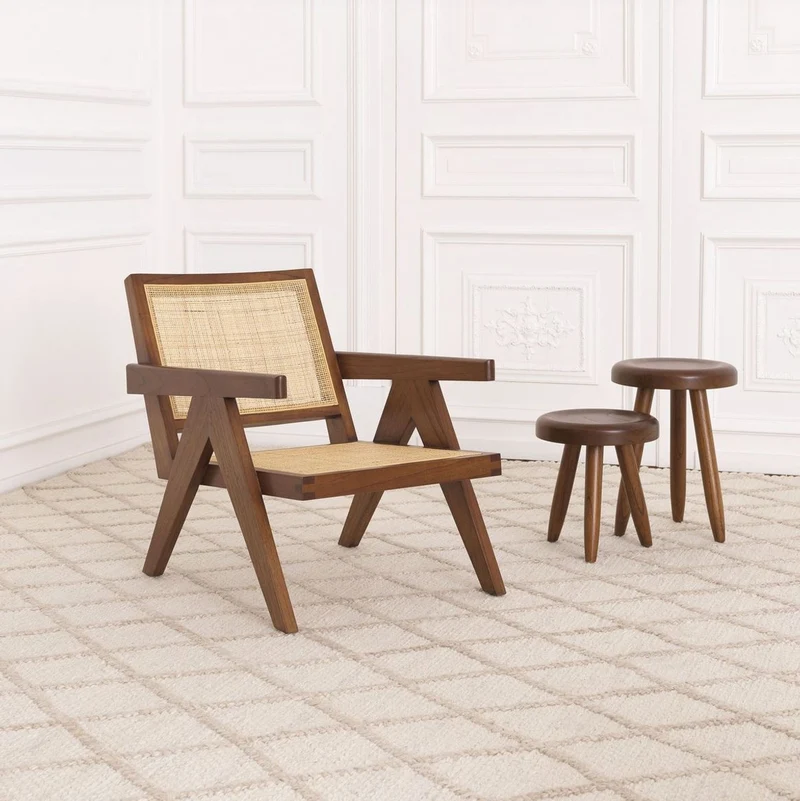 Casa Padrino Designer Stuhl Braun / Naturfarben 58 x 82 x H. 70 cm - Massivholz Stuhl mit Armlehnen und handgewebtem Rattangeflecht - Luxus Wohnzimmer Möbel