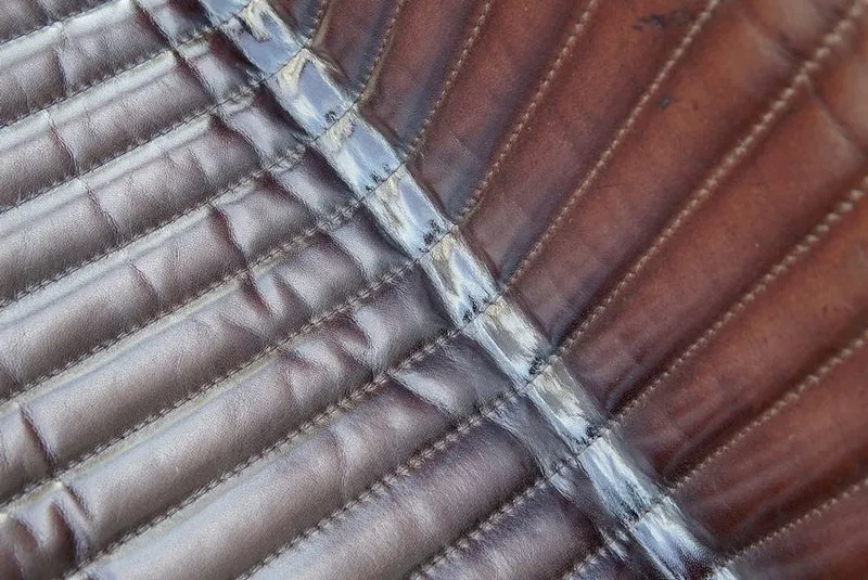 Casa Padrino Vintage Industrial Echtleder Armlehnstuhl Industrie Stuhl - ALLE FARBEN - Luxus Sessel Industrie Armlehner Design Möbel Büffelleder