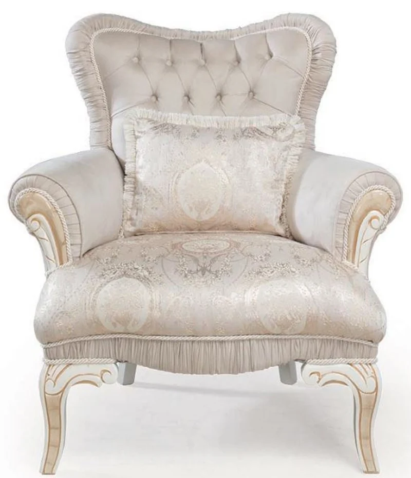 Casa Padrino Luxus Barock Sessel Hellrosa / Weiß / Gold 83 x 96 x H. 102 cm - Wohnzimmer Sessel mit dekorativem Kissen - Barockstil Möbel