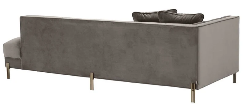 Casa Padrino Luxus Lounge Sofa Grau - Greige / Messingfarben 223 x 95 x H. 68 cm - Linksseitiges Wohnzimmer Sofa mit edlem Samtsoff und 2 Kissen
