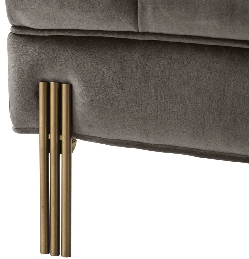 Casa Padrino Luxus Fußhocker Grau / Messingfarben 59 x 59 x H. 43 cm - Samt Hocker mit Edelstahl Beinen - Wohnzimmer Möbel