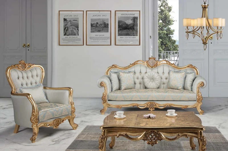 Casa Padrino Luxus Barock Wohnzimmer Set Hellblau / Türkis / Gold - 2 Sofas & 2 Sessel & 1 Couchtisch - Wohnzimmer Möbel im Barockstil - Edel & Prunkvoll