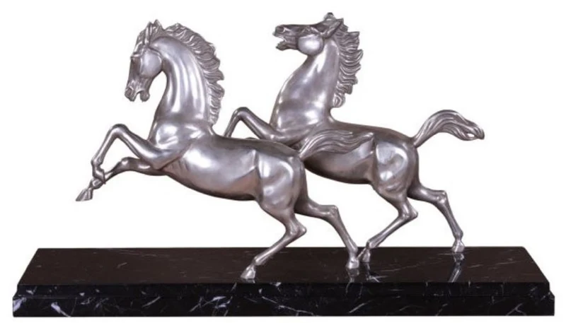 Casa Padrino Luxus Bronzefiguren Pferde Silber / Schwarz 80 x 25 x H. 43 cm - Elegante Versilberte Deko Bronze Skulpturen mit Marmorsockel