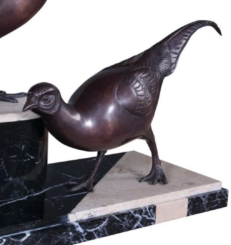 Casa Padrino Luxus Deko Bronzefiguren 3 Fasane Bronze / Schwarz / Weiß 84 x 20 x H. 42 cm - Dekofiguren mit Marmorsockel