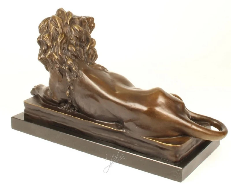 Casa Padrino Luxus Bronzefigur mit Marmorsockel Liegender Nach Rechts Schauender Löwe Bronze / Grau H. 38 cm - Luxus Qualität