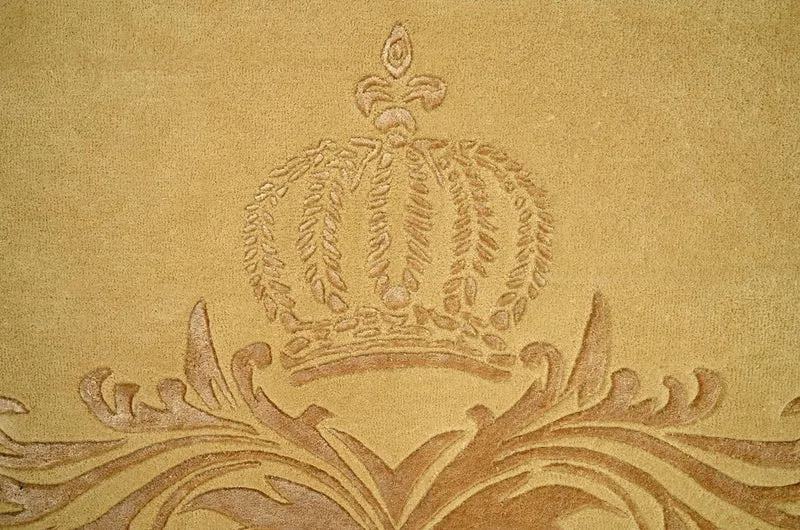 Pompöös by Casa Padrino Luxus Barock Teppich Krone von Harald Glööckler Gold - Verschiedene Größen