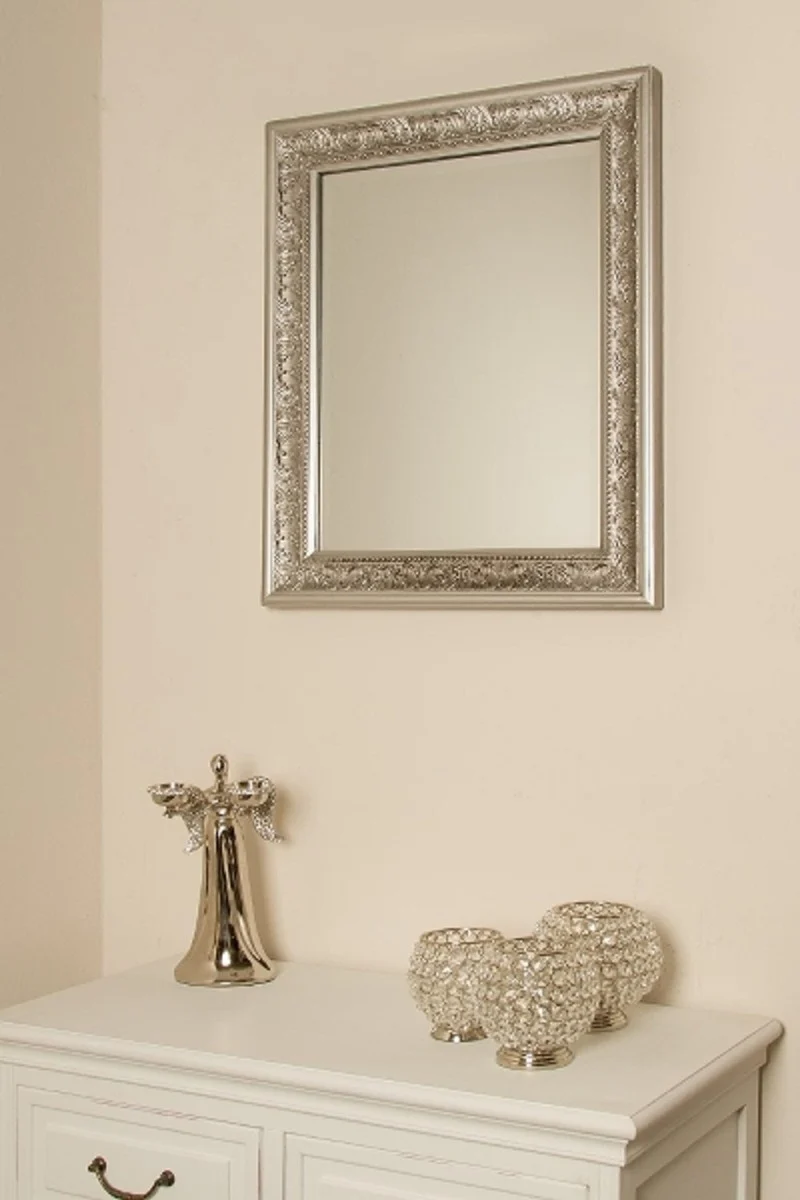 Casa Padrino Barock Spiegel Silber 52 x H. 62 cm - Handgefertigter Barock Wandspiegel mit Facettenschliff und wunderschönen Verzierungen