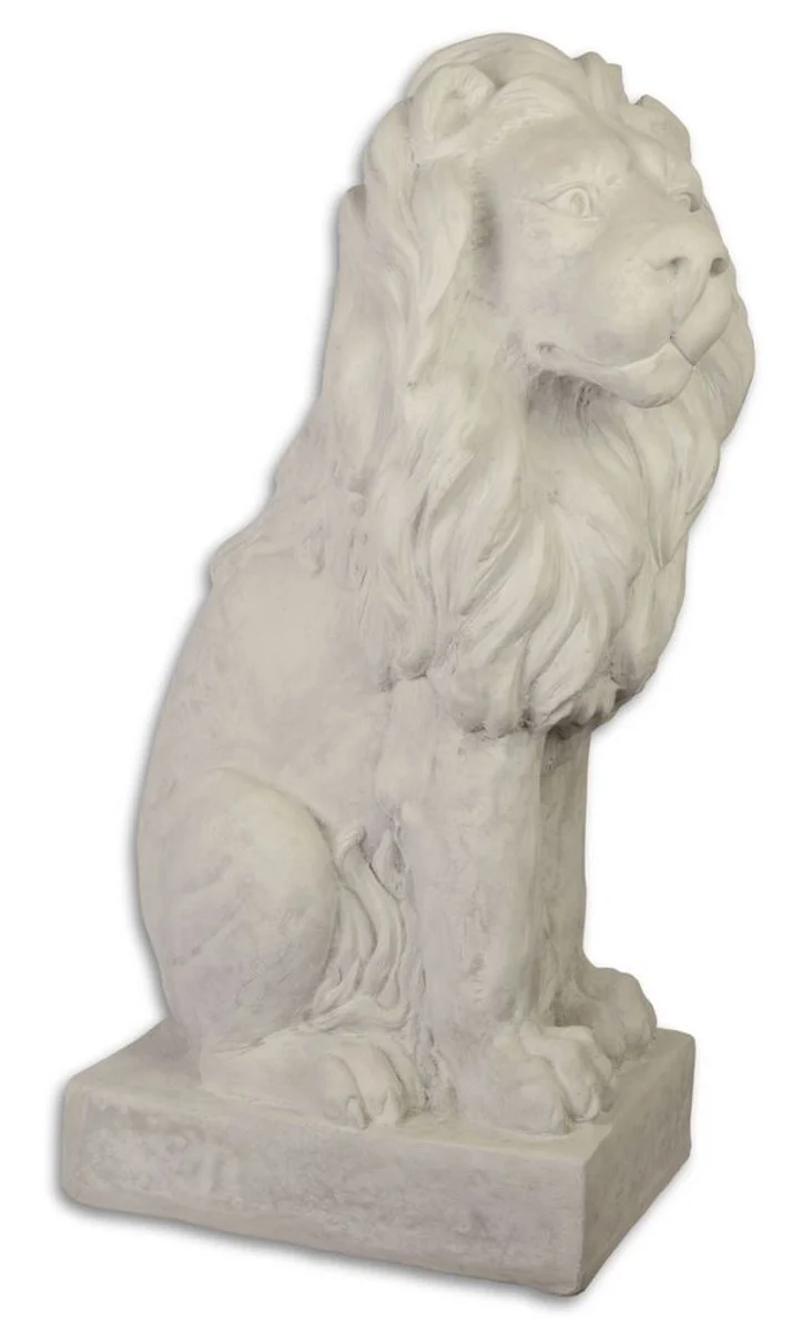 Casa Padrino Garten Terrassen Deko Skulptur Sitzender Löwe Weißgrau 28,7 x 43 x H. 74,6 cm - Deko Figur