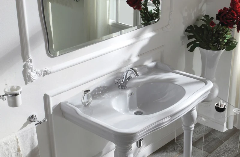 Casa Padrino Luxus Waschtischarmatur mit Swarovski Kristallglas Silber 13,5 x 16,5 cm