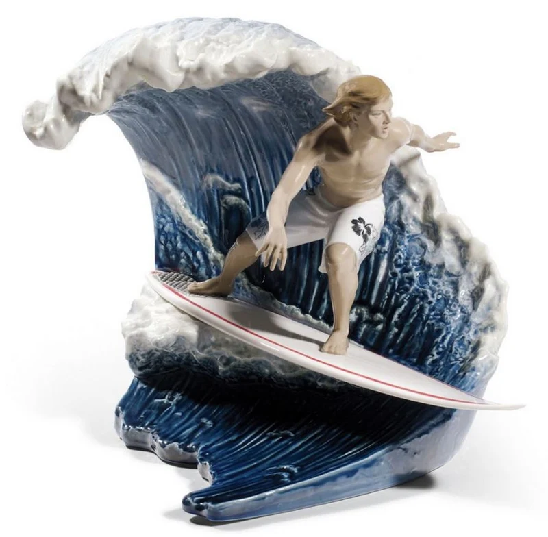 Casa Padrino Luxus Porzellan Skulptur Surfer auf Welle Mehrfarbig 44 x H. 33 cm Limited Edition