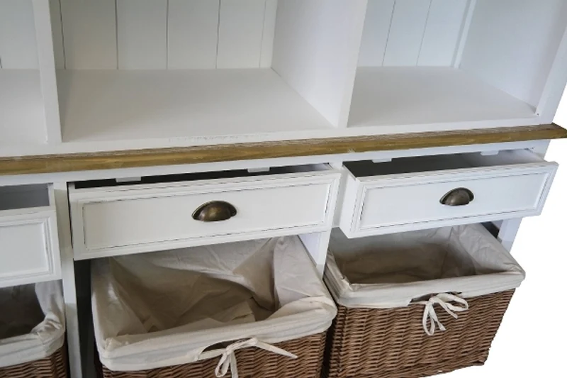 Casa Padrino Landhausstil Wandschrank aus Paulownia-Holz und MDF in Antik Weiß / Braun 160 x 40 x H. 206 cm
