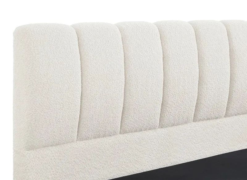 Lit coffre en tissu bouclette beige 140x190 cm RILEY