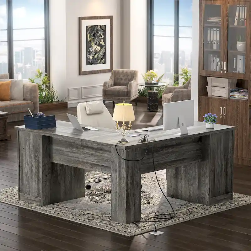 Bureau d'angle moderne de style ferme avec classeur et tiroirs, bureau de direction avec station de charge