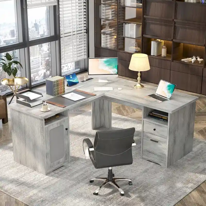 Bureau d'angle moderne de style ferme avec classeur et tiroirs, bureau de direction avec station de charge