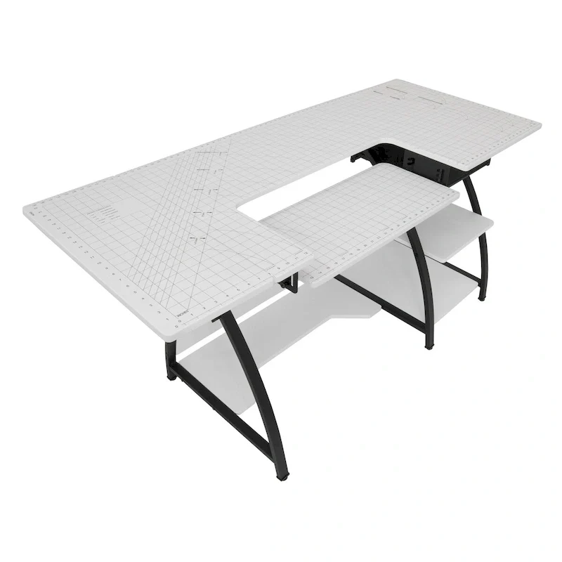 Table de couture avec ou sans grille de découpe intégrée