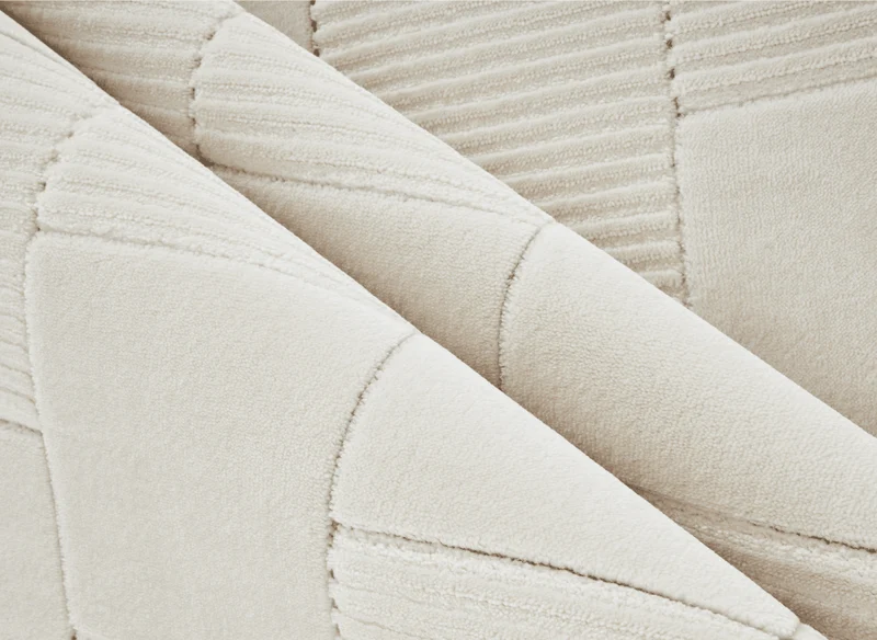 Tapis blanc écru à carreaux texturés 160 x 230 cm KARLINE